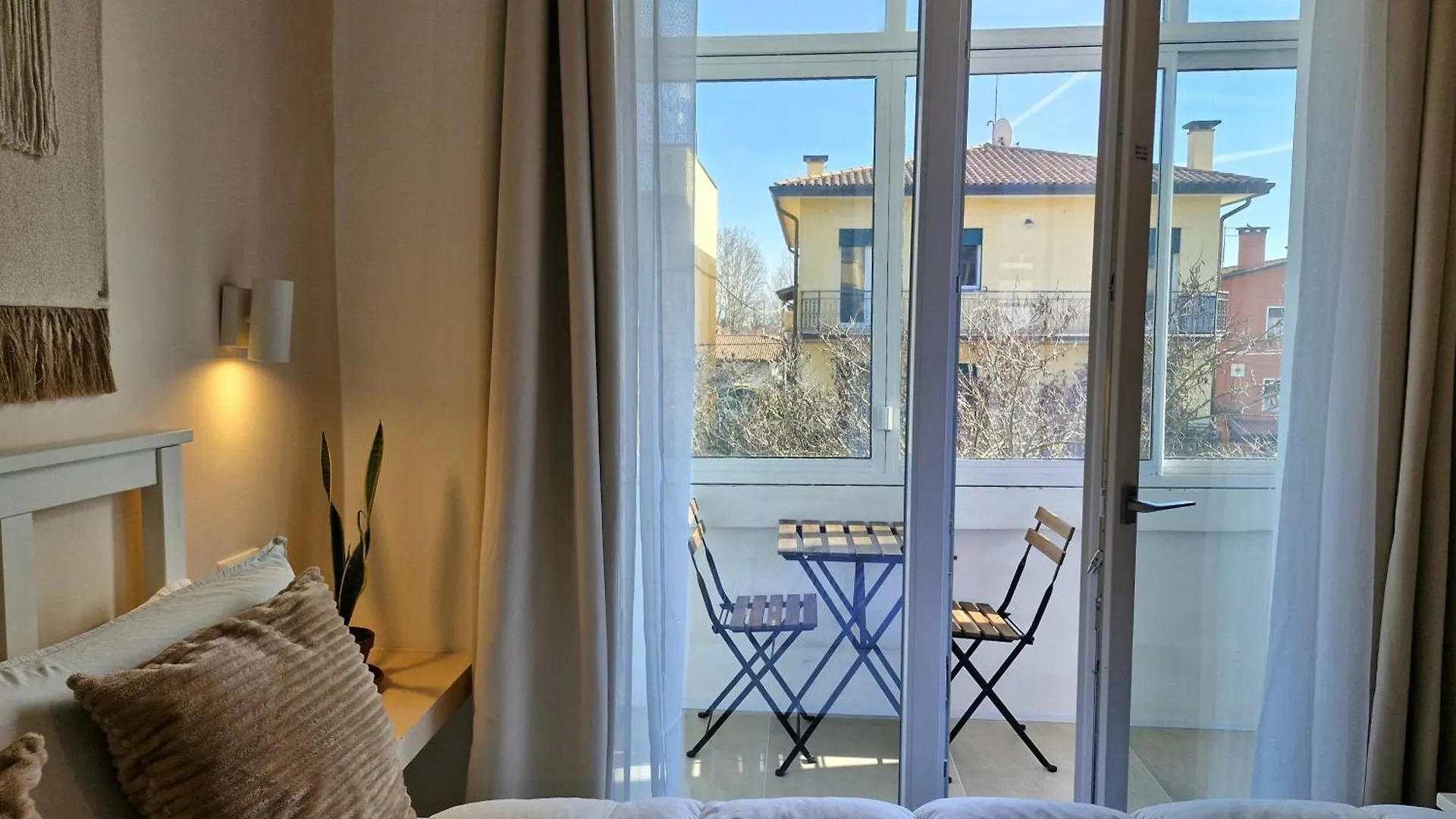 Stazione Rooms كوارتو دالتينو 0*,  إيطاليا