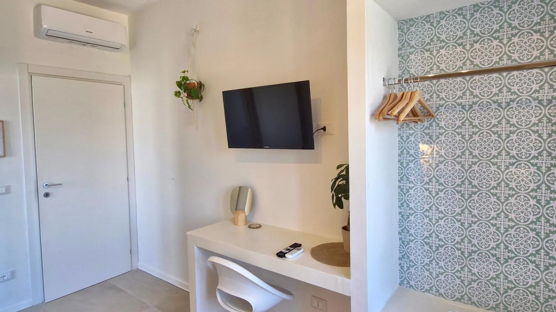 Stazione Rooms Quarto d'Altino 0*,  Italy